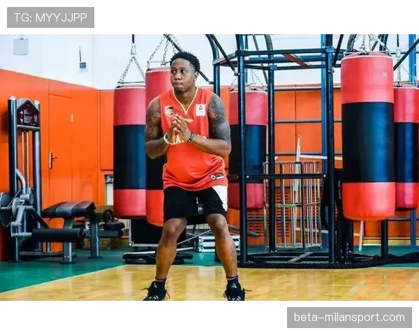 山东女篮双外援配置显威力 战绩稳步提升跻身前列